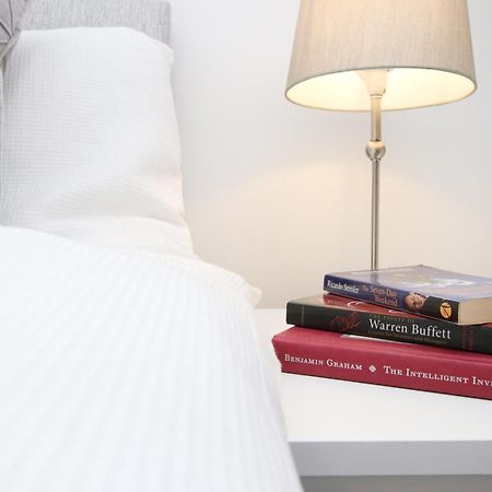 Modern Guesthouse, Fast Wi-Fi, Street Free Parking, Central, Fully Equipped Cardiff Exteriör bild