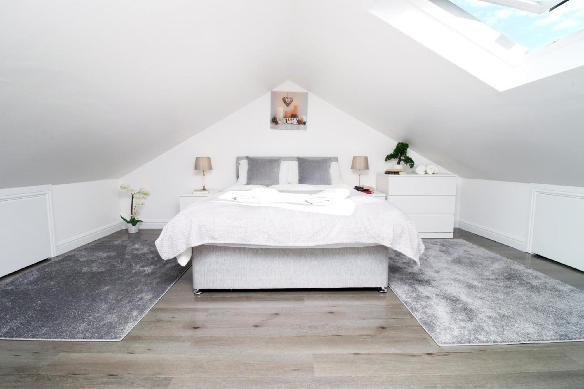 Modern Guesthouse, Fast Wi-Fi, Street Free Parking, Central, Fully Equipped Cardiff Exteriör bild