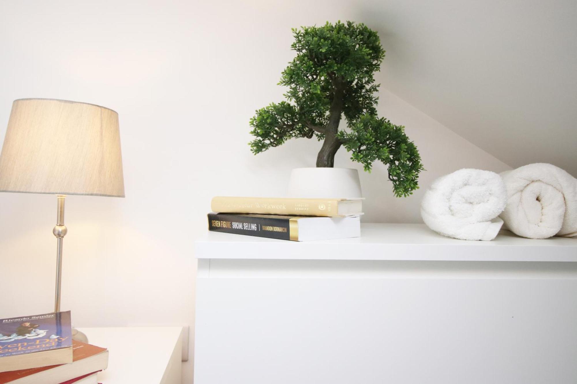 Modern Guesthouse, Fast Wi-Fi, Street Free Parking, Central, Fully Equipped Cardiff Exteriör bild