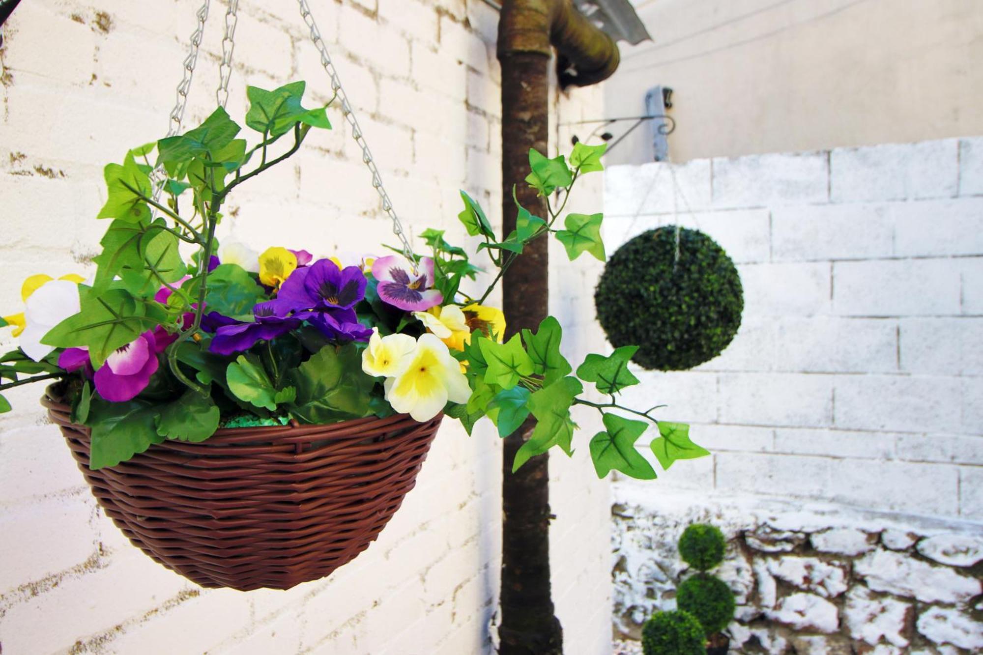 Modern Guesthouse, Fast Wi-Fi, Street Free Parking, Central, Fully Equipped Cardiff Exteriör bild
